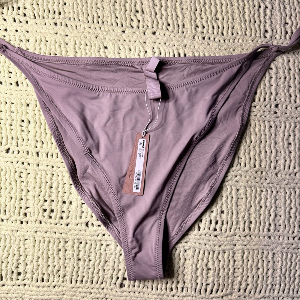 SKIMS Tan Kim Kardashian Sienna Cheeky Bikini Bottom size 2x👙👙